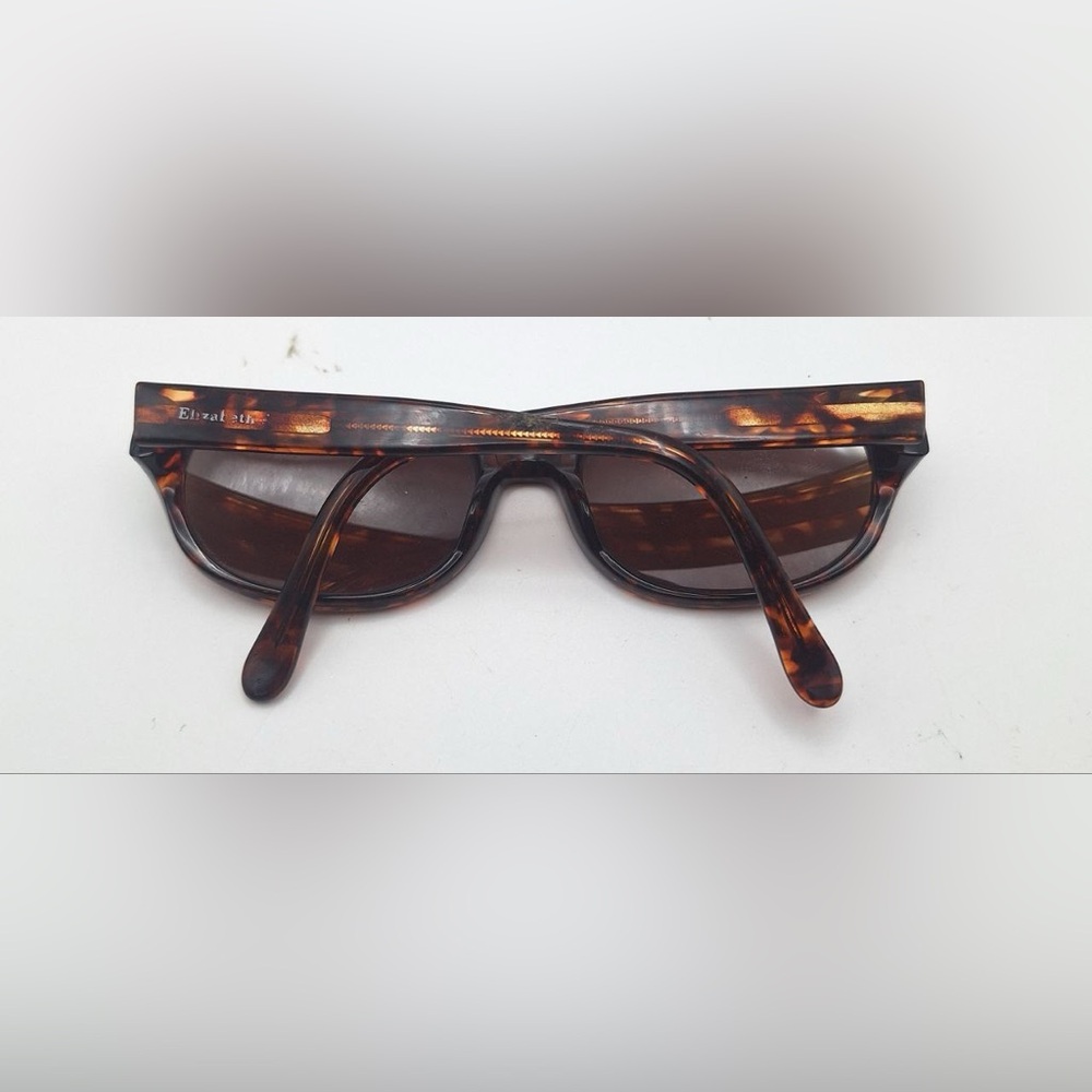Elizabeth Arden Tortoise Oval Sunglasses Frames Only - Picture 4 of 8